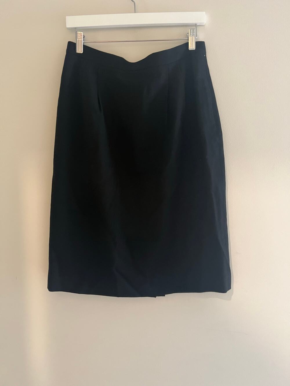 Vintage Liz Claiborne Straight Pencil Knee-length Skirt 100% Wool Black Sz 12 JJ